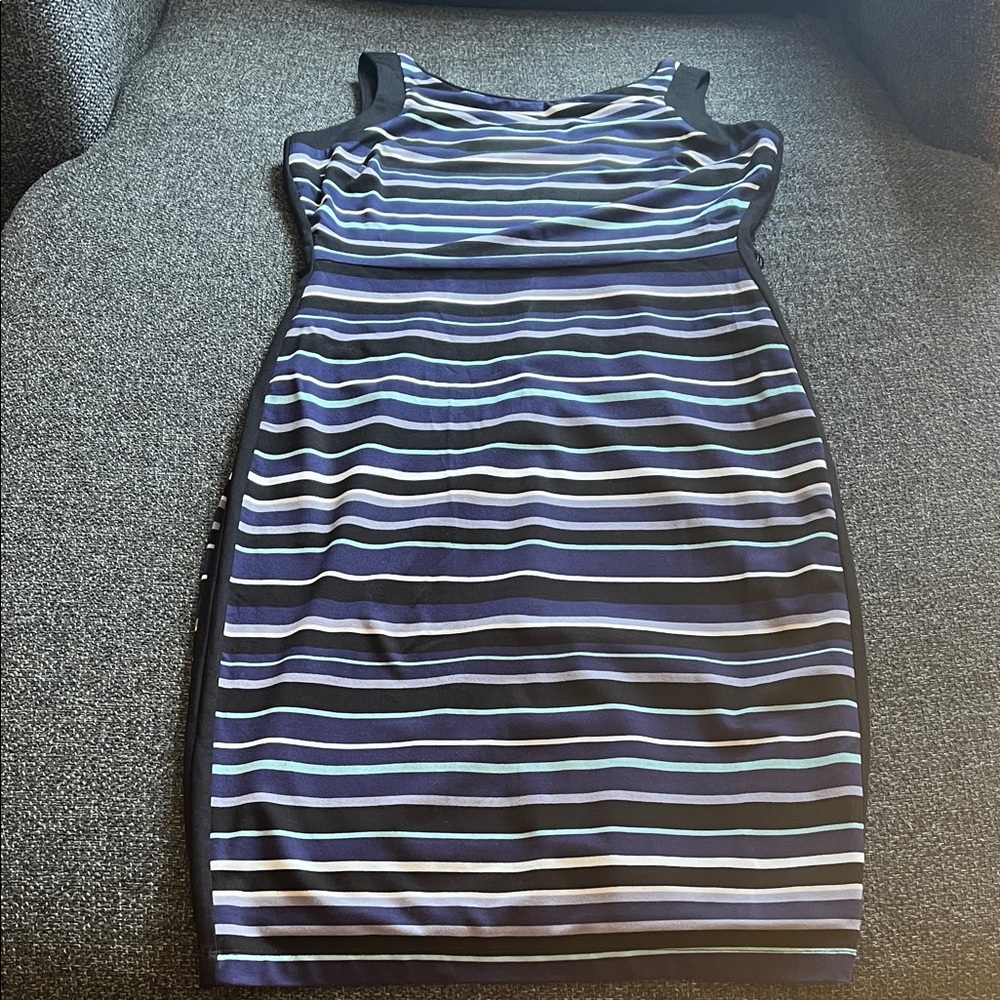 Striped knit Sleeveless Dress